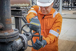 Image of Ironclad Performance Wear Launches World's First NFPA 2112 Flash Fire Glove
